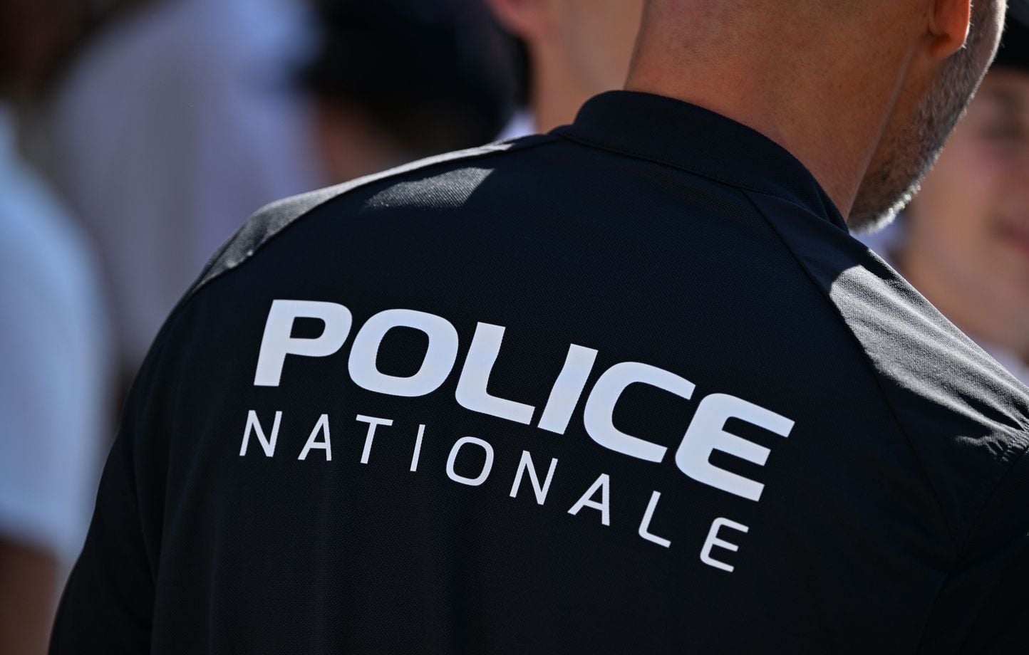Bebé recién nacido encontrado muerto en una bolsa de basura, madre arrestada Bebé recién nacido encontrado muerto en una bolsa de basura, madre arrestada